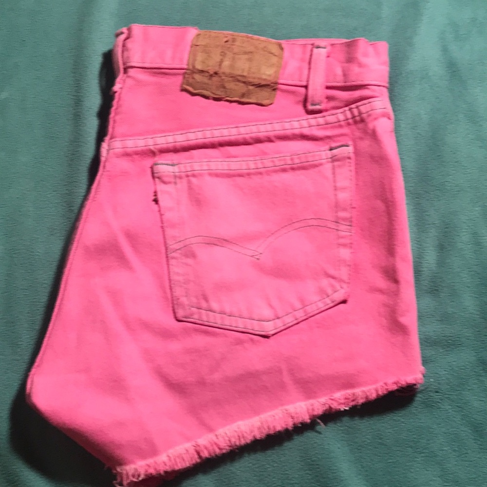 Pink Levi shorts from Urban outfitters
